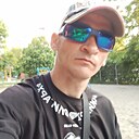 Знакомства: Антон, 32 года, Курск