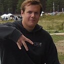 Знакомства: Дмитрий, 21 год, Тюмень