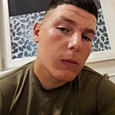 Знакомства: Артём, 19 лет, Славянск-на-Кубани