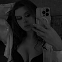 Знакомства: Karina, 21 год, Москва