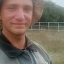 Знакомства: Виктор, 27 лет, Феодосия