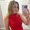 Знакомства: Ольга, 28 лет, Москва