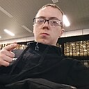 Знакомства: Иван, 27 лет, Волжский