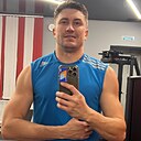 Знакомства: Владислав, 33 года, Мурманск