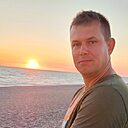 Знакомства: Илья, 39 лет, Москва