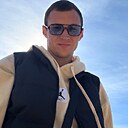 Знакомства: Денис, 26 лет, Симферополь