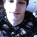 Знакомства: Иса, 20 лет, Грозный