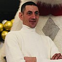 Знакомства: Витя, 37 лет, Волковыск