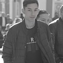 Знакомства: Макс, 25 лет, Александров