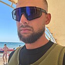 Знакомства: Юра, 27 лет, Новороссийск