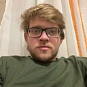 Знакомства: Михаил, 26 лет, Ноябрьск