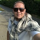 Знакомства: Виталий, 36 лет, Калининград