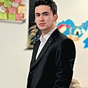 Знакомства: Максим, 25 лет, Екатеринбург