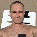 Знакомства: Олег, 41 год, Саратов