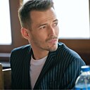 Знакомства: Iulian, 34 года, Bistrița