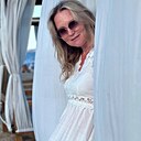 Знакомства: Ксения, 43 года, Ижевск