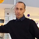 Знакомства: Валерий, 42 года, Оренбург