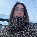 Знакомства: Валерия, 29 лет, Тюмень