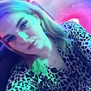 Знакомства: Анна, 28 лет, Луганск