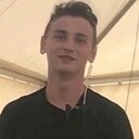 Знакомства: Олег, 20 лет, Курск