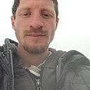 Знакомства: Danut, 25 лет, Mediaș