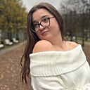 Знакомства: Аня, 18 лет, Санкт-Петербург