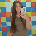 Знакомства: Ксения, 18 лет, Краснодар