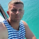 Знакомства: Артём, 32 года, Нижнекамск