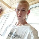 Знакомства: Денис, 21 год, Челябинск