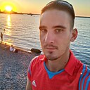 Знакомства: Вадим, 31 год, Орел