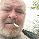 Знакомства: Валерий, 40 лет, Магадан