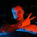 Знакомства: Макс, 29 лет, Златоуст