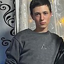 Знакомства: Роман, 18 лет, Хабаровск