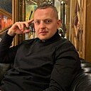 Знакомства: Артур, 39 лет, Тюмень