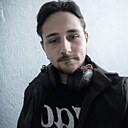 Знакомства: Андрей, 24 года, Серебрянск