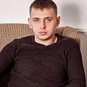 Знакомства: Олег, 33 года, Саратов