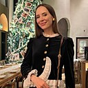 Знакомства: Ксения, 38 лет, Санкт-Петербург