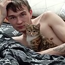 Знакомства: Антон, 21 год, Сарапул