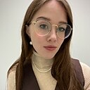 Знакомства: Элина, 21 год, Санкт-Петербург