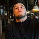 Знакомства: Виктор, 29 лет, Караганда