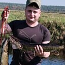 Знакомства: Артём, 26 лет, Сморгонь