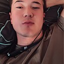 Знакомства: Ади, 23 года, Екатеринбург