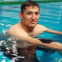 Знакомства: Сухроб, 37 лет, Москва