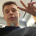 Знакомства: Артем, 20 лет, Оренбург