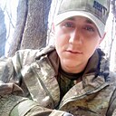 Знакомства: Денис, 26 лет, Карасук