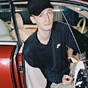 Знакомства: Эдуард, 25 лет, Челябинск