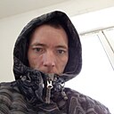 Знакомства: Максим, 32 года, Михайлов