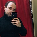 Знакомства: Илья, 27 лет, Саратов