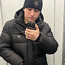 Знакомства: Артем, 25 лет, Волжский