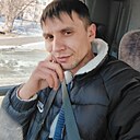 Знакомства: Максим, 37 лет, Караганда